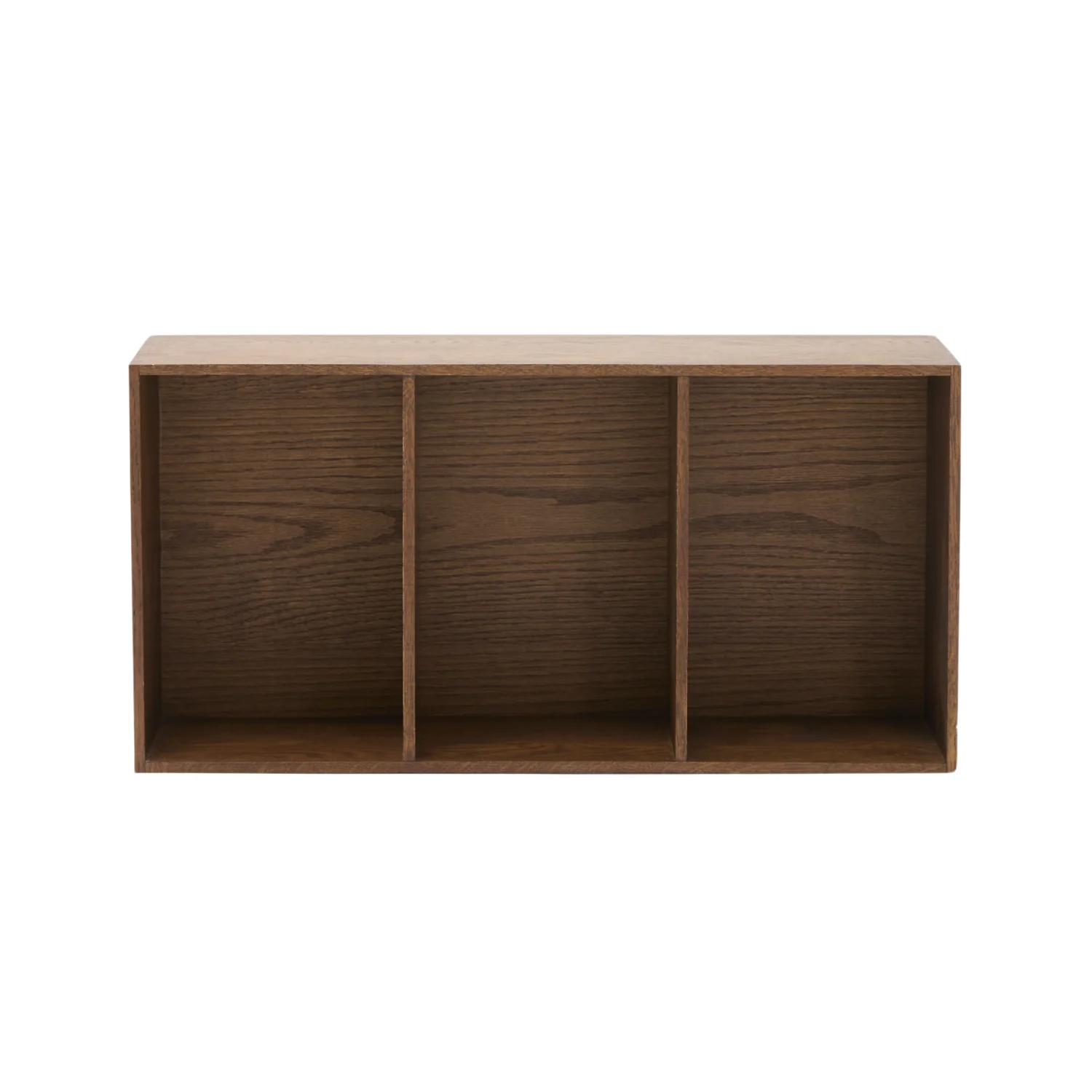 Meubles en bois pour la saison